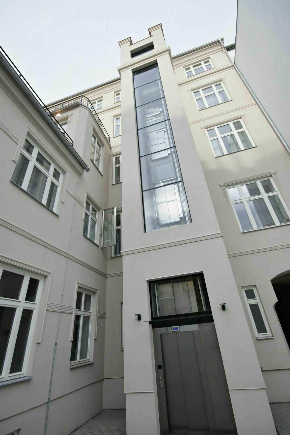 Hotel Elizabeth 4*